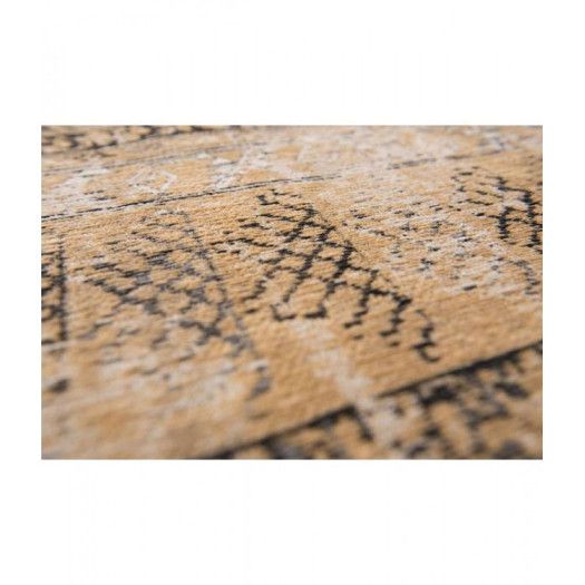 Buy online rugs and carpets at Competitive Price.