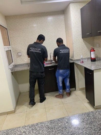 Brush and Tools | Best Cleaning and Moving Company in Dubai
