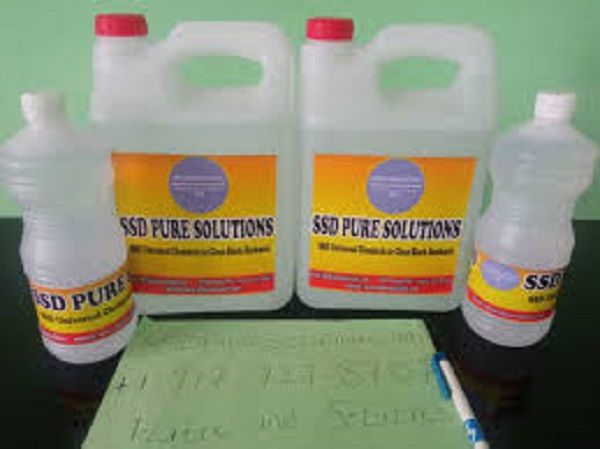 Universal Chemicals Solution To Clean Notes 4SALE