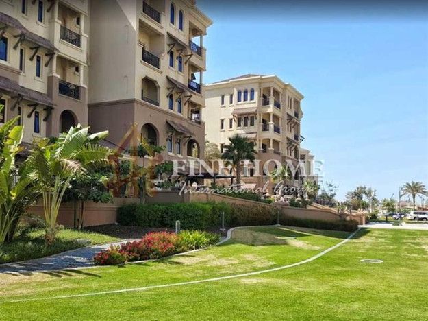 Gorgeous 3Bedroom Apartment with 3Balconies.