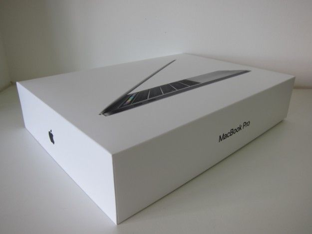 MacBook Pro core i7 2.80 GHZ 15'' 16GB RAM 256GB 