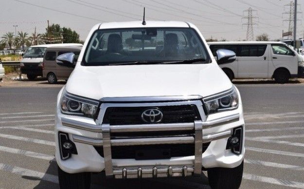 USED LHD 2016 TOYOTA HILUX