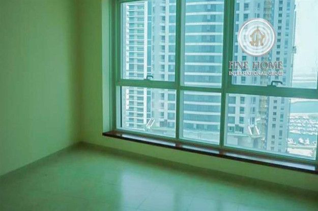 Apartment with Garden View in Marina Square