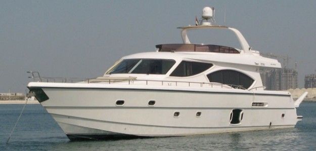 Dubai Yacht Rental & Boat tour in Dubai with Fishing trips
